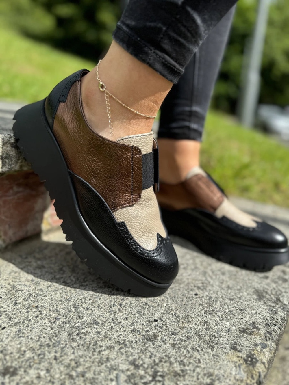 Wonders fly Multicolor Leather Slip-On Loafer in Black, Brown & Cream